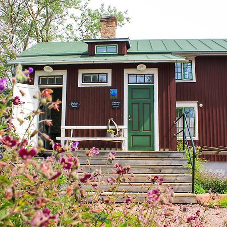 Brobacka Gasthem Bed & Breakfast Jomala Екстериор снимка