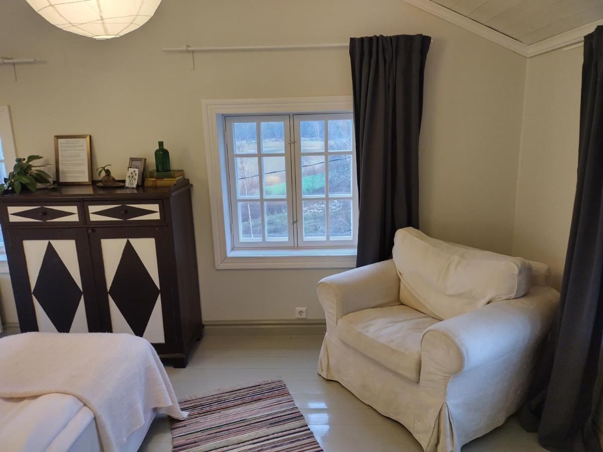 Brobacka Gasthem Bed & Breakfast Jomala Екстериор снимка