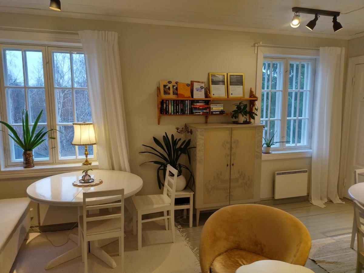 Brobacka Gasthem Bed & Breakfast Jomala Екстериор снимка