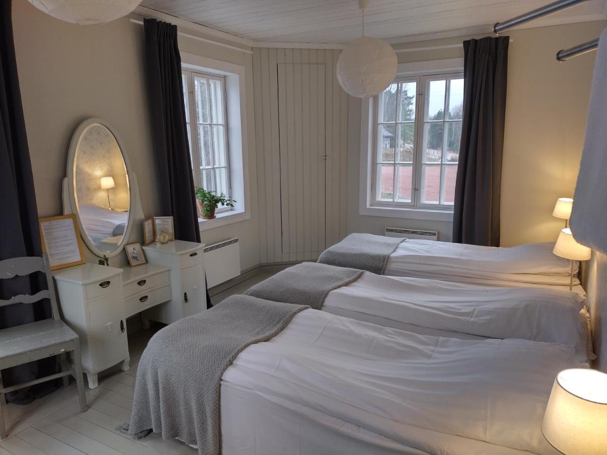 Brobacka Gasthem Bed & Breakfast Jomala Екстериор снимка