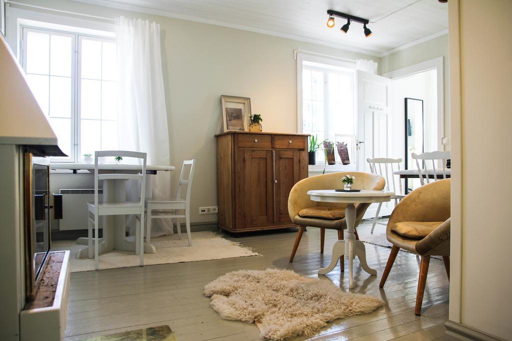 Brobacka Gasthem Bed & Breakfast Jomala Екстериор снимка